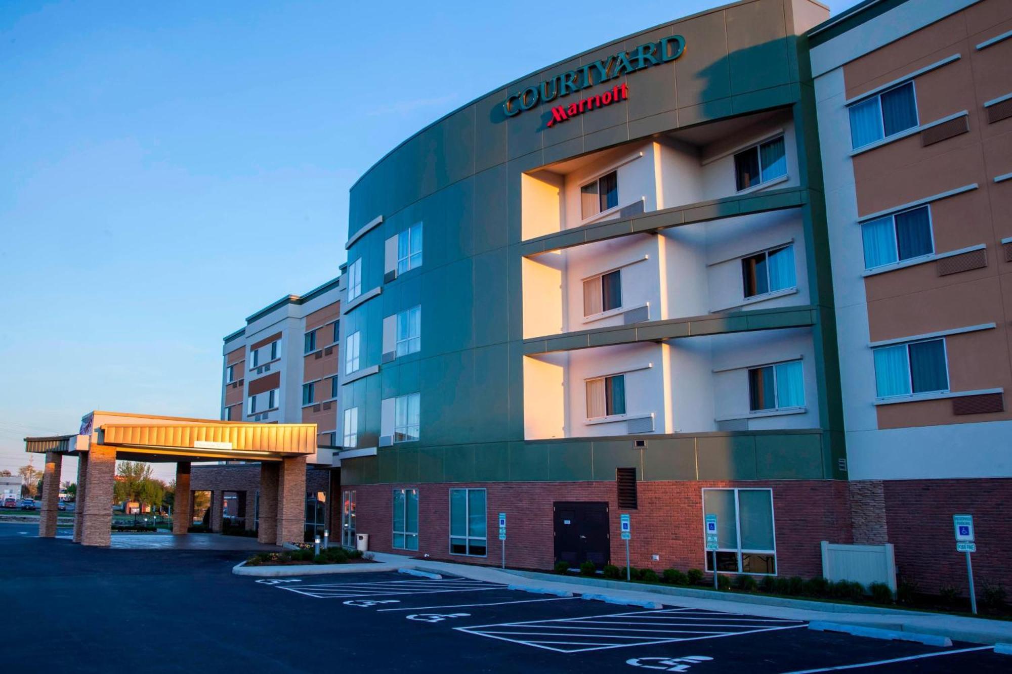Courtyard By Marriott St. Louis St. Peters Hotel Saint Peters Exterior photo